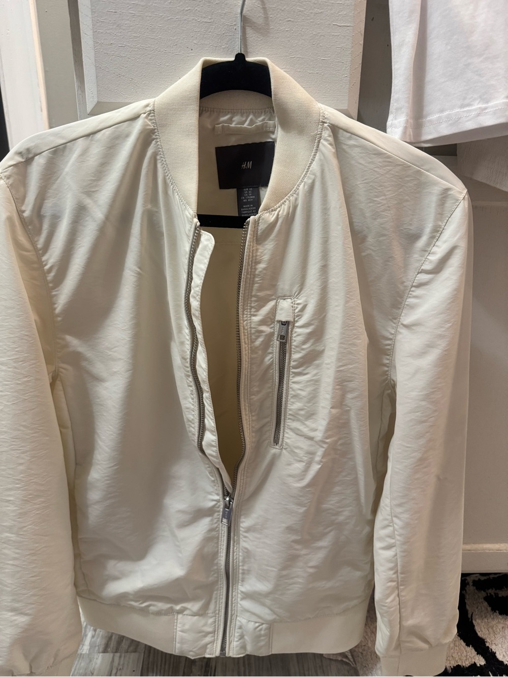 H&M Men’s Off-White Bomber Jacket